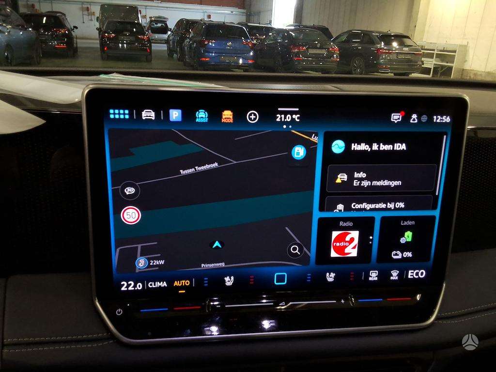 Volkswagen Tiguan - 9