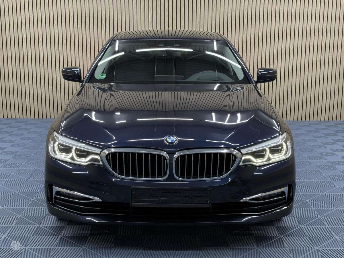 BMW 520, 2.0 l., Седан