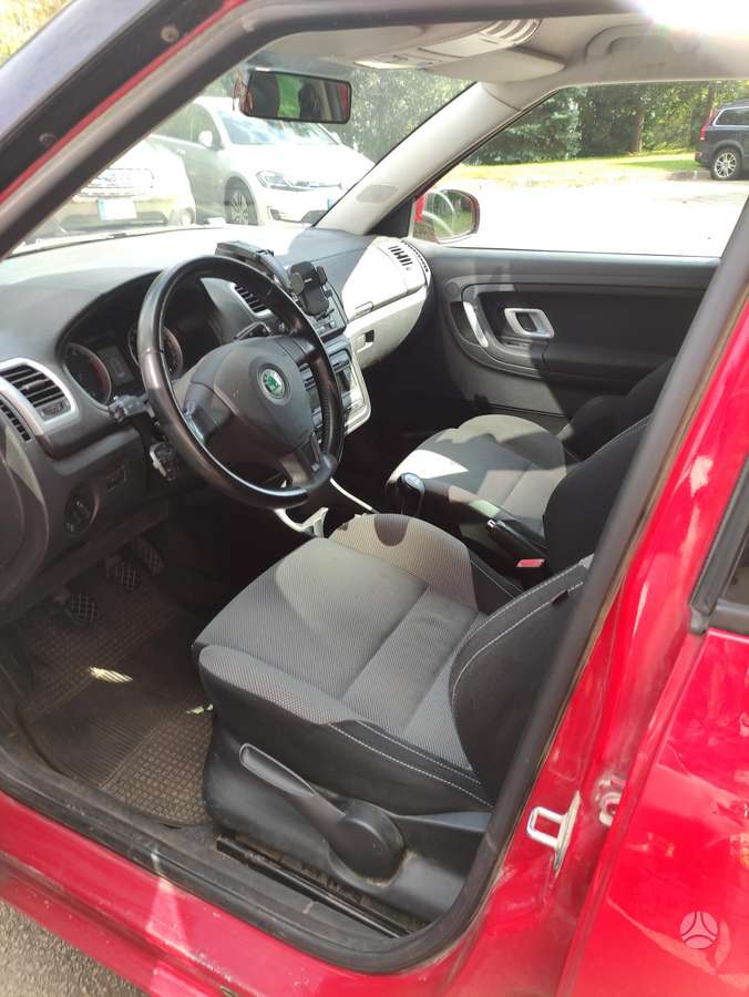 Škoda Fabia - 6
