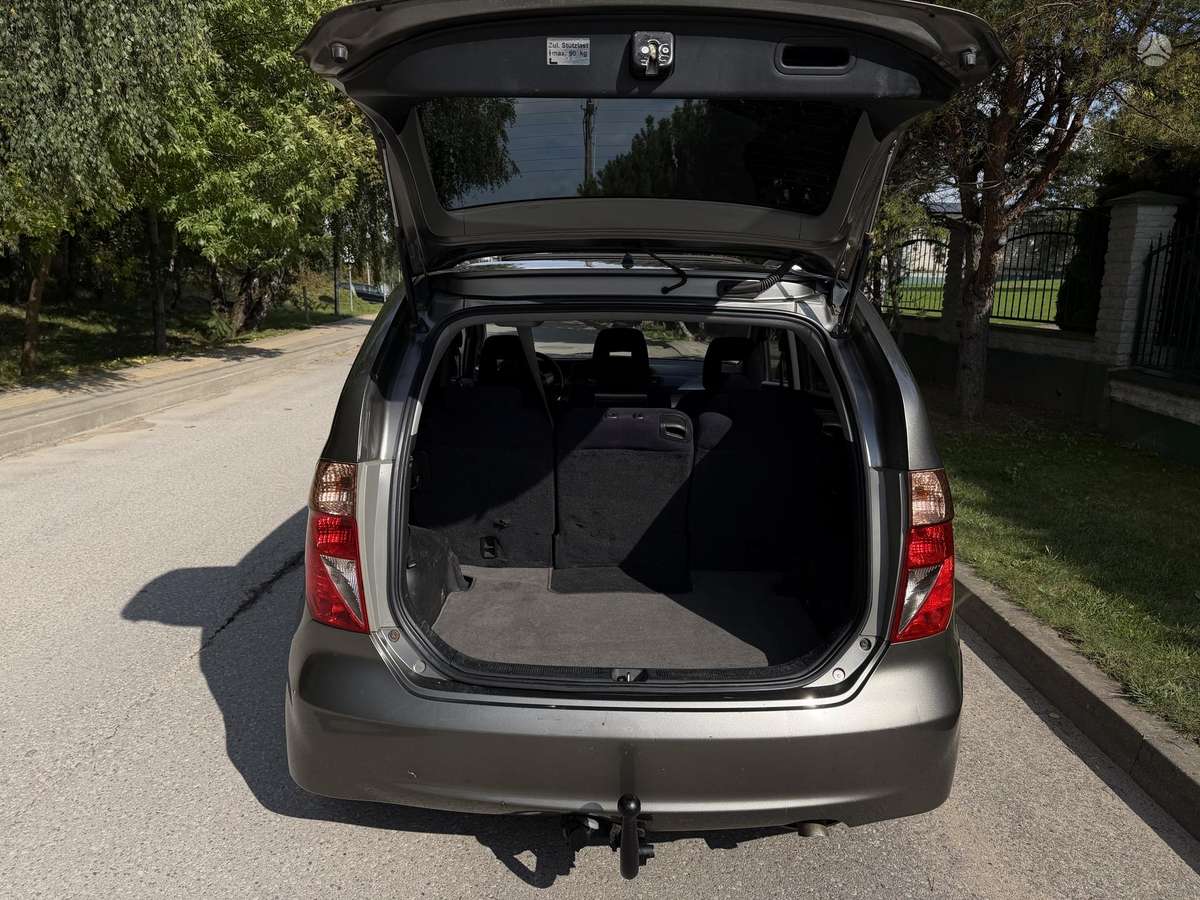 Honda FR-V, 1.8 l., Минивэн