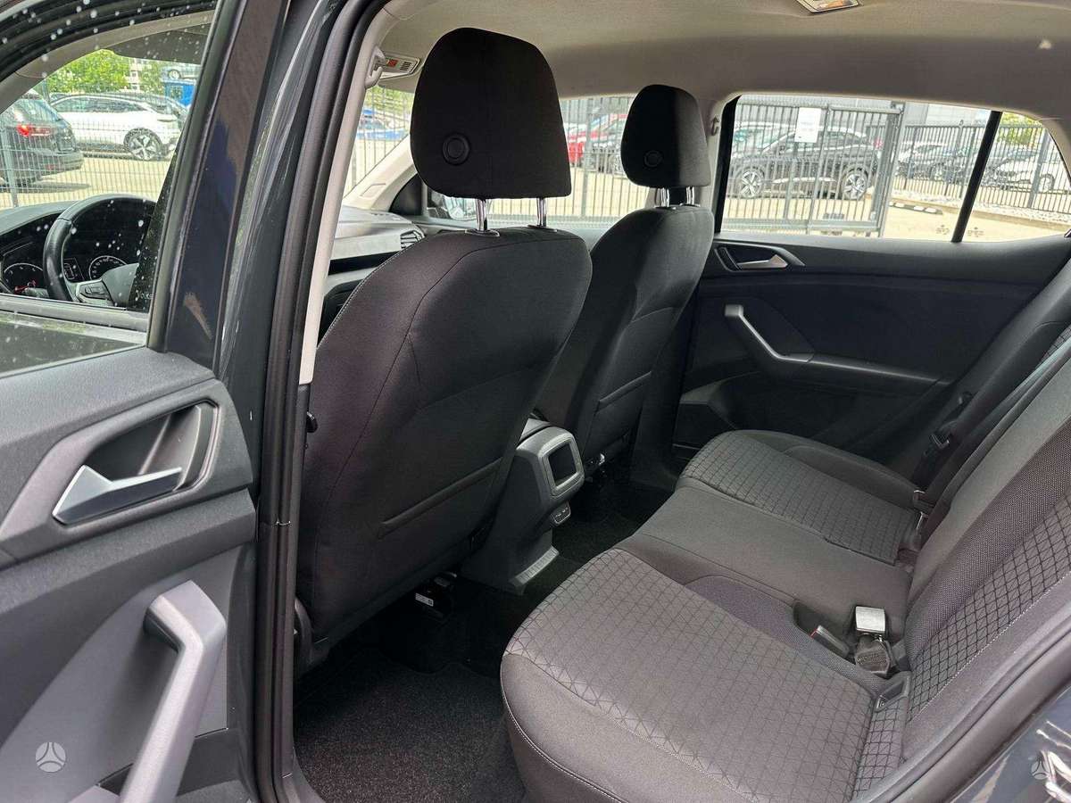 Volkswagen T-Cross - 9