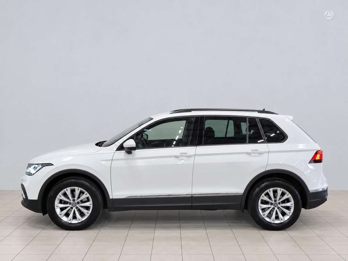 Volkswagen Tiguan - 3