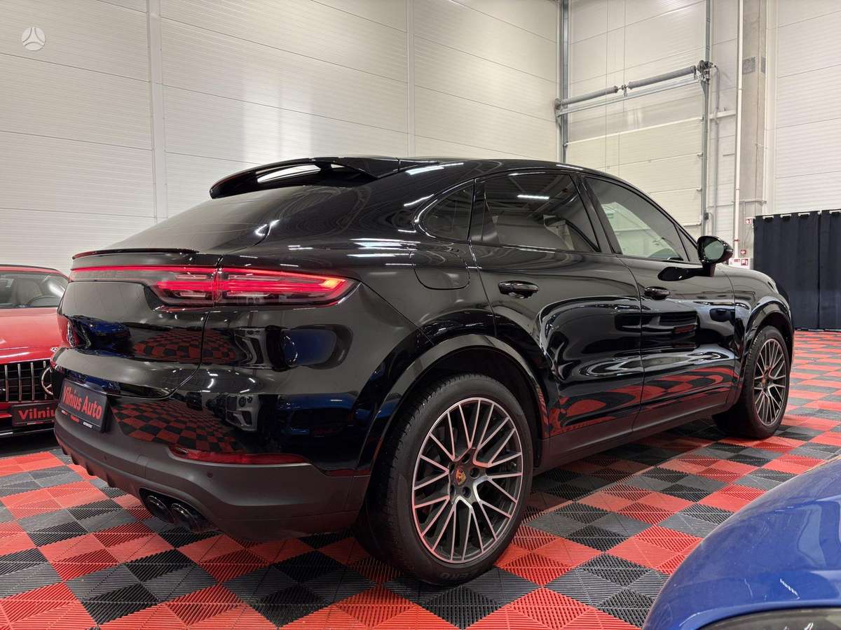 Porsche Cayenne Coupe - 4