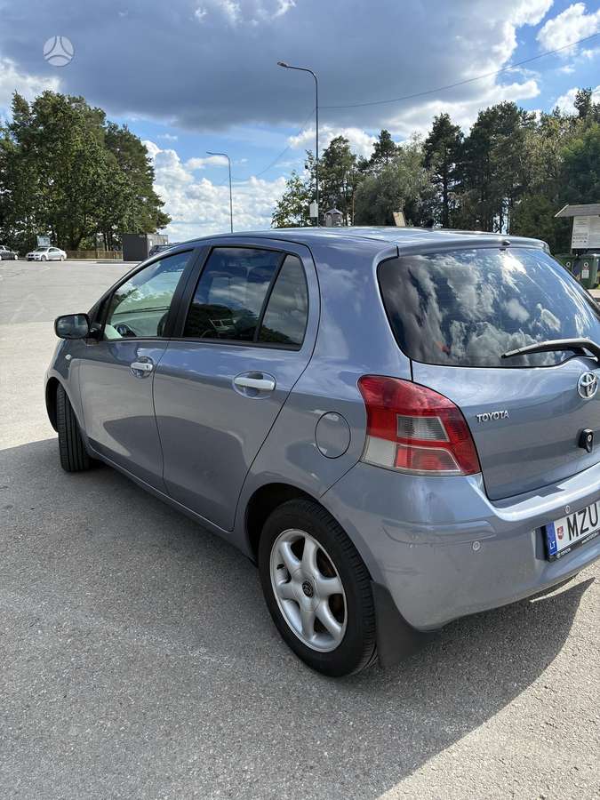 Toyota Yaris - 3