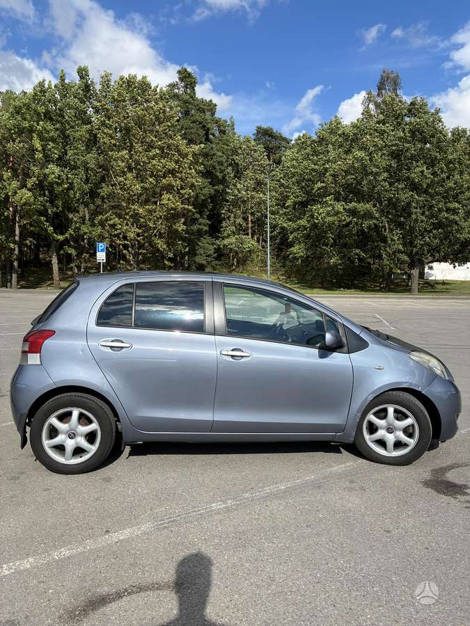 Toyota Yaris - 6