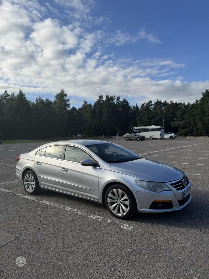 Volkswagen Passat CC - 4