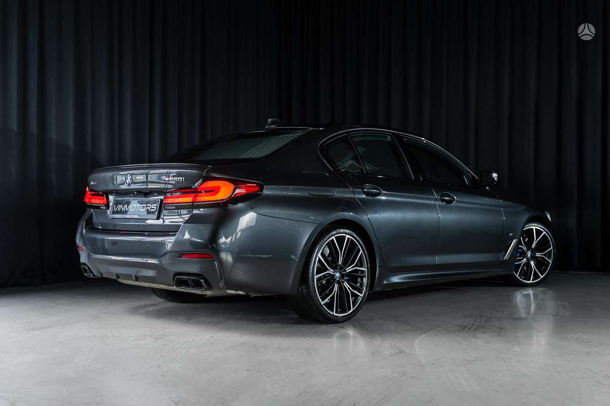BMW M550, 4.4 l., Седан