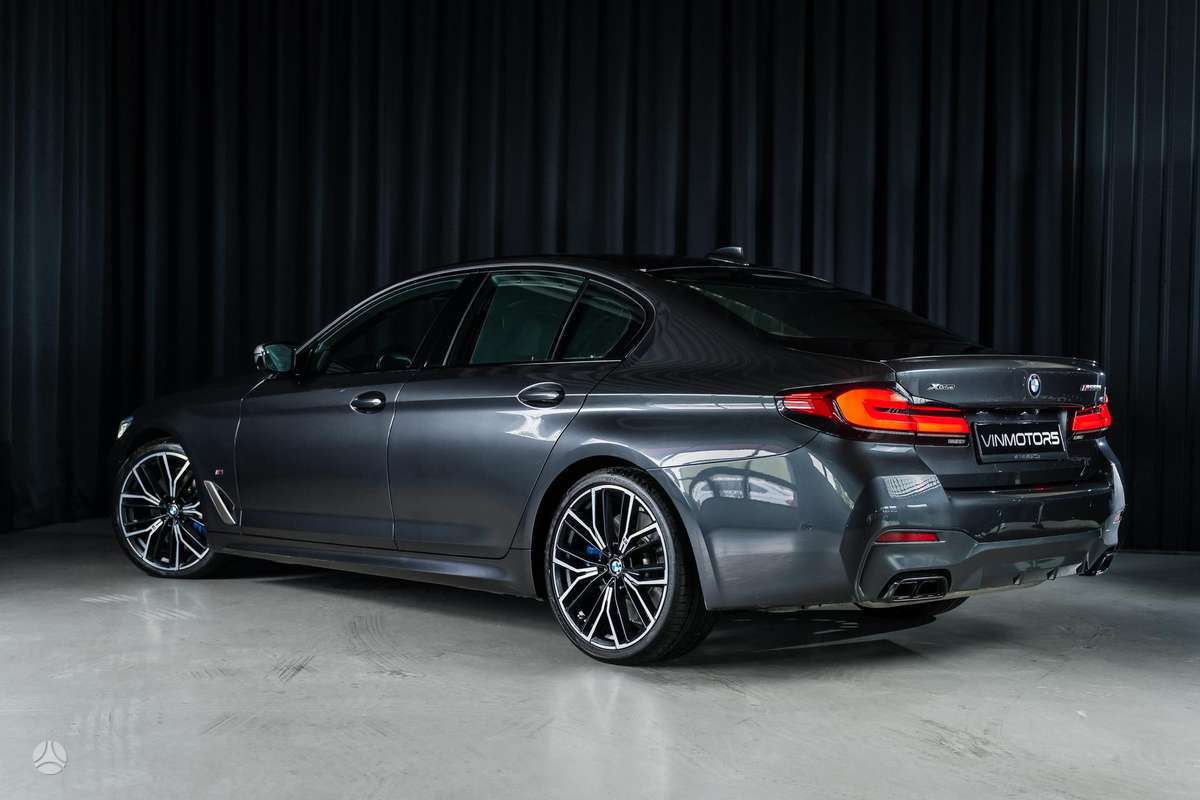 BMW M550, 4.4 l., Седан