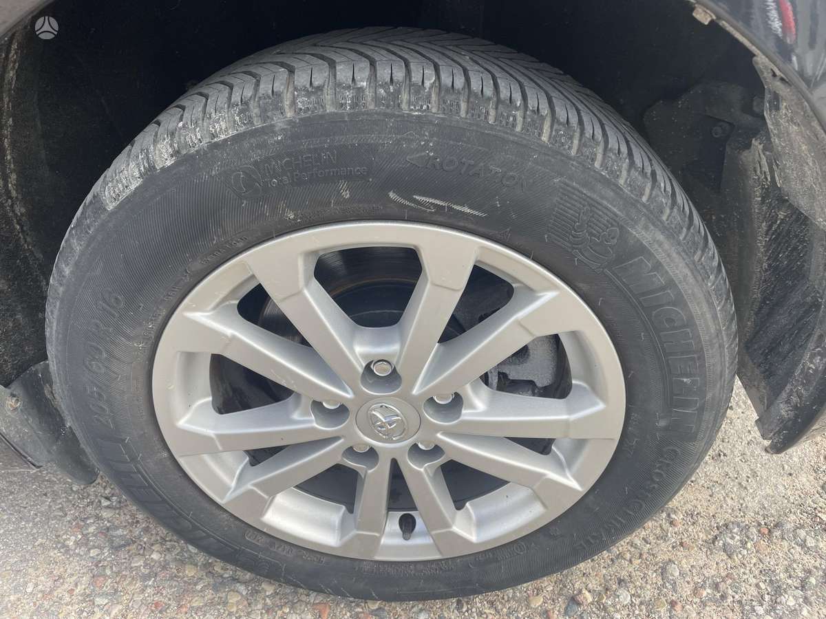 Toyota Verso, 2.0 l., Минивэн