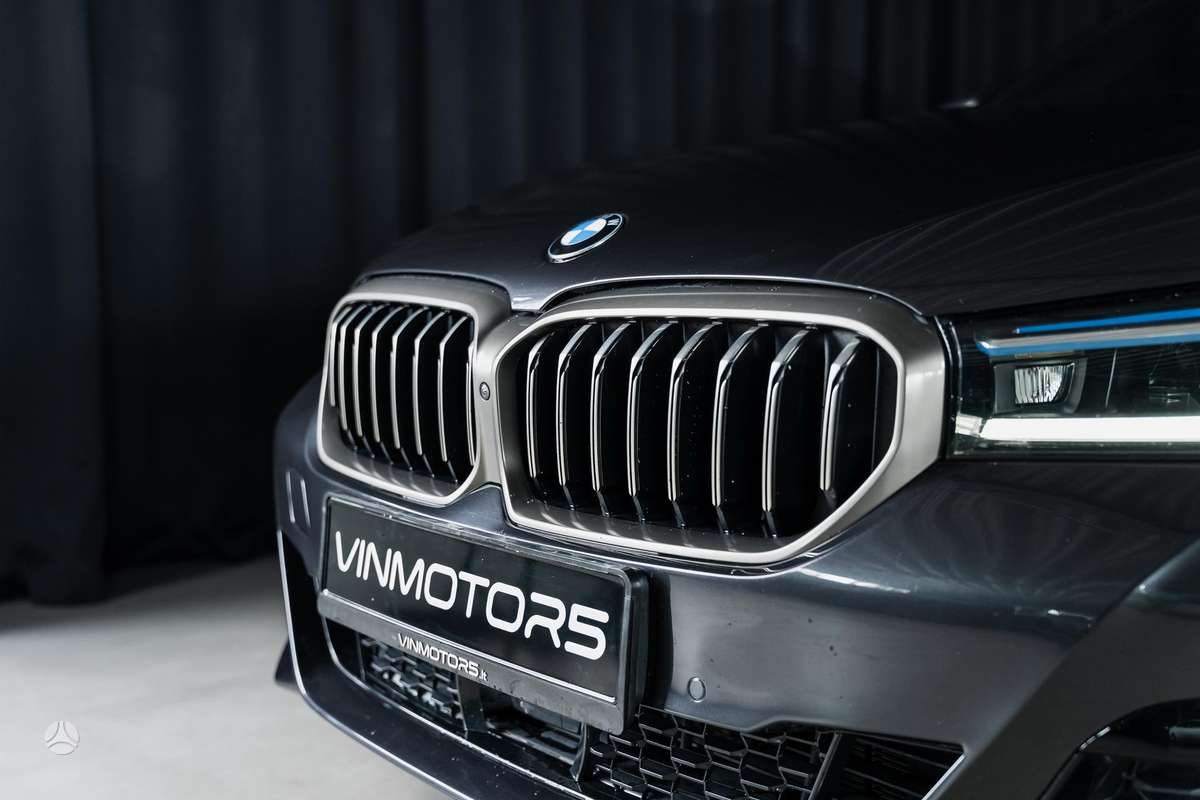 BMW M550, 4.4 l., Седан