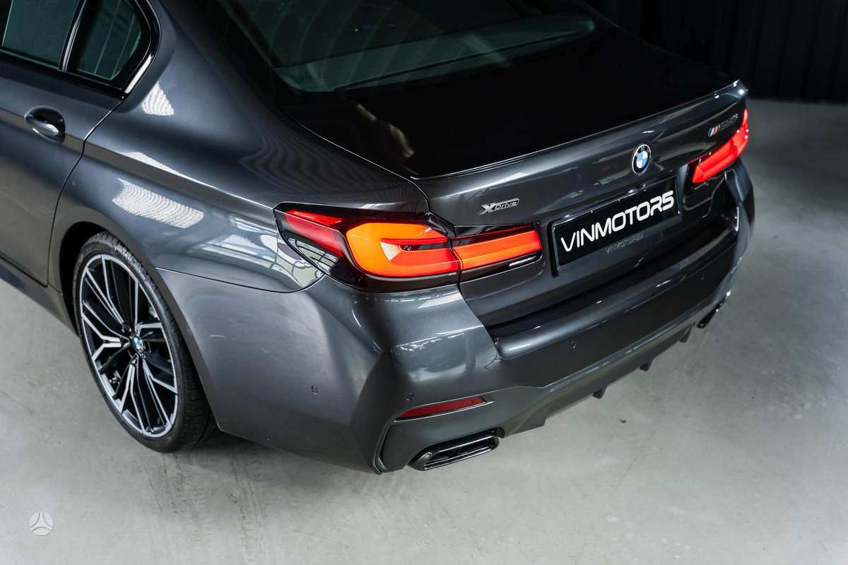 BMW M550, 4.4 l., Седан