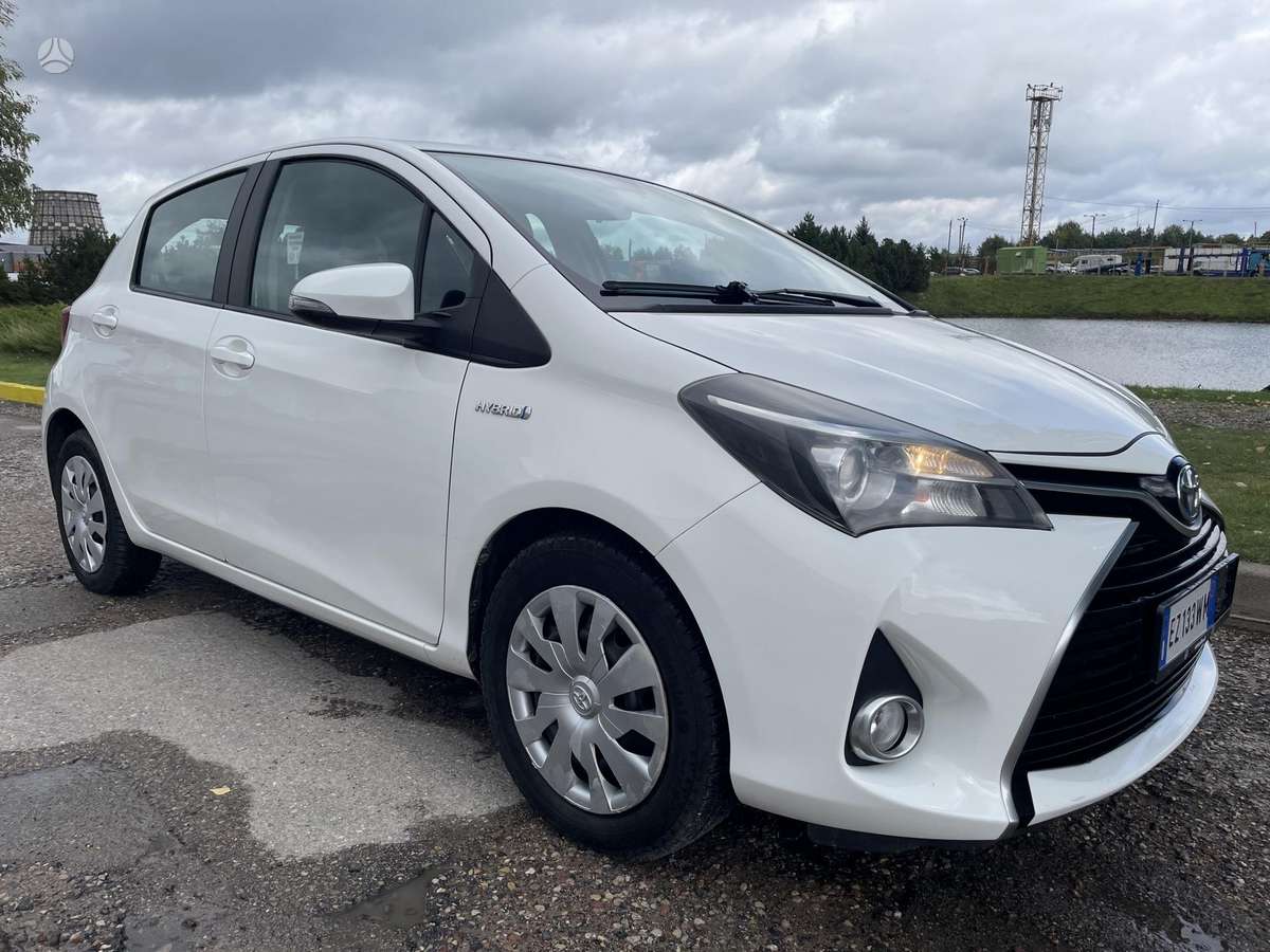 Toyota Yaris - 2