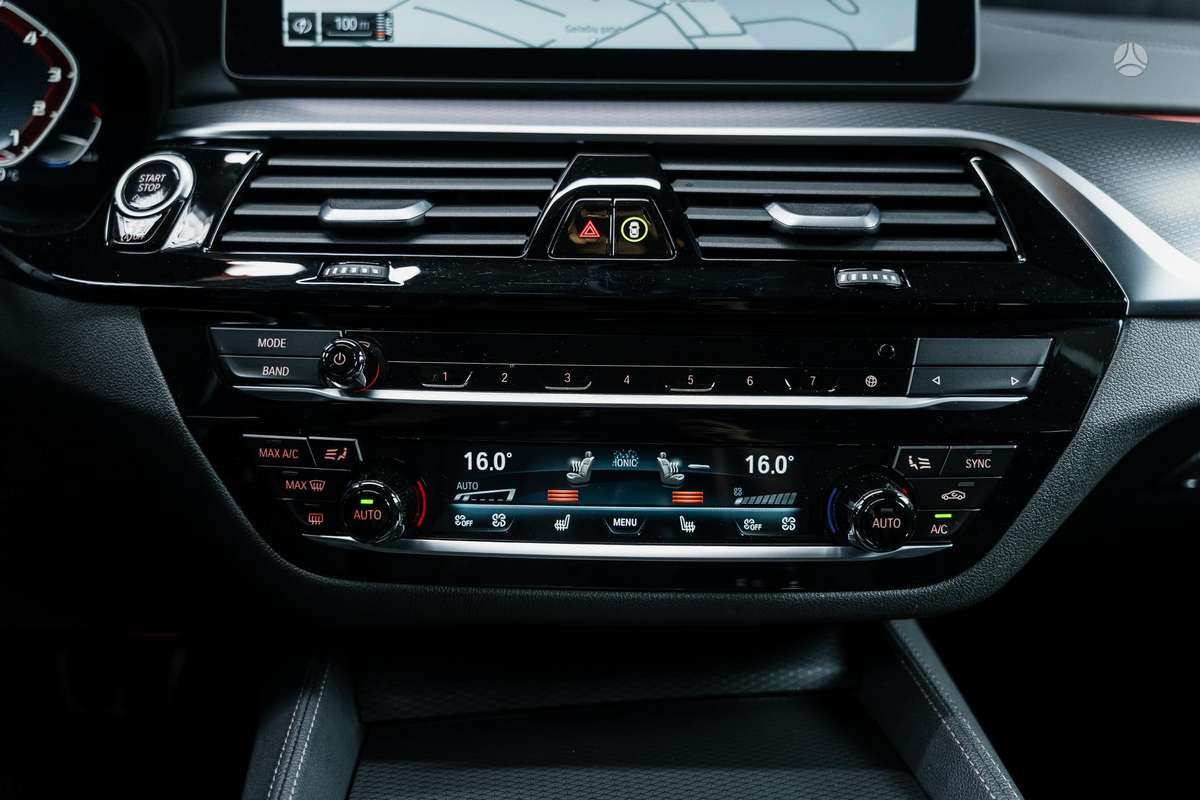 BMW M550, 4.4 l., Седан