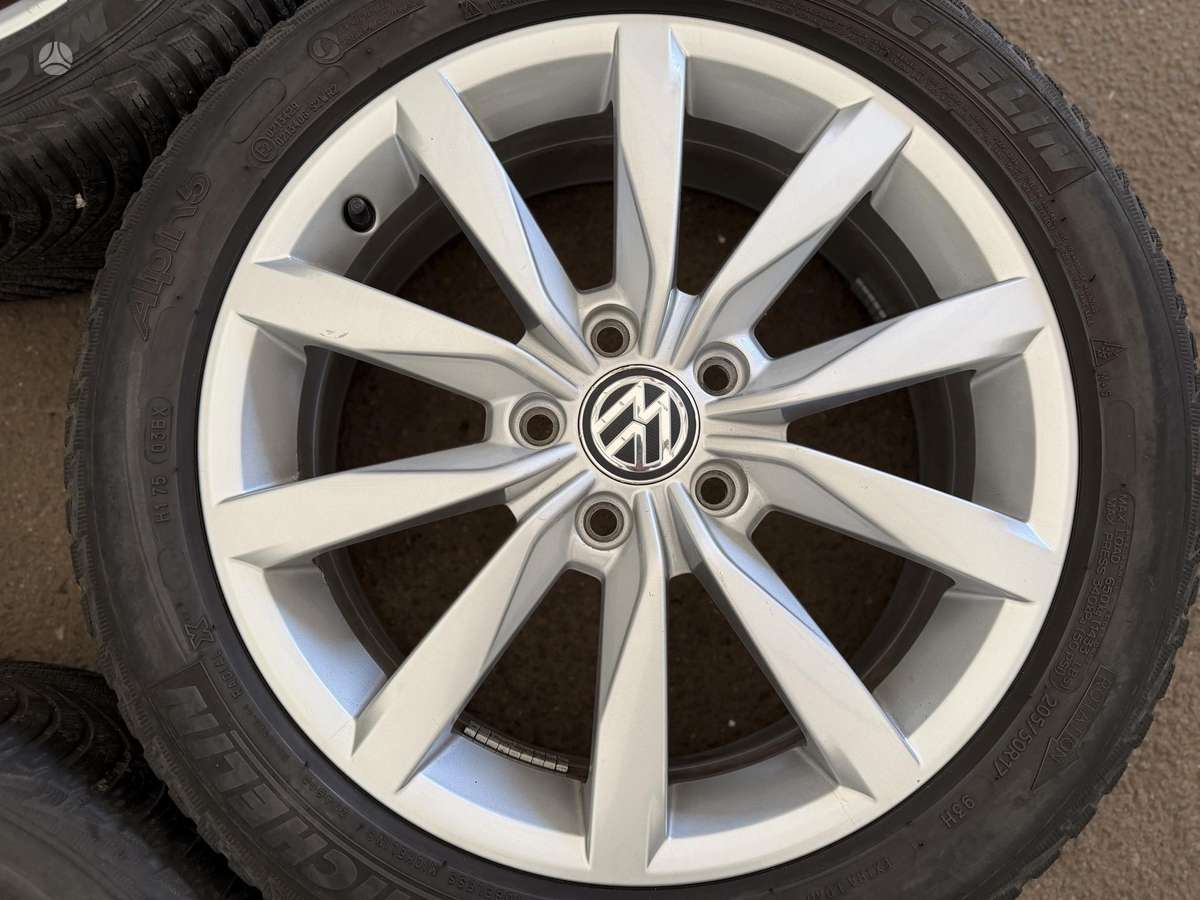 Volkswagen, light alloy, R17