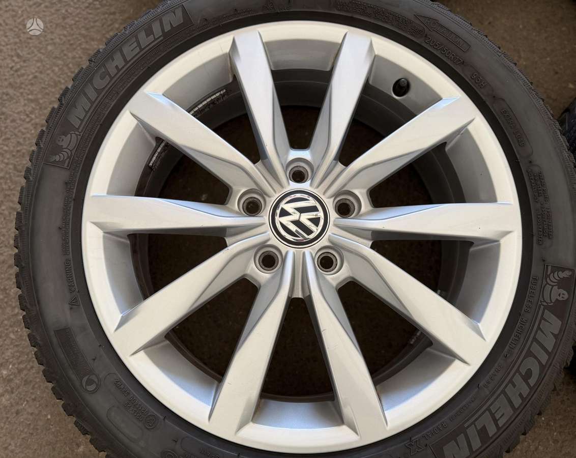 Volkswagen, light alloy, R17