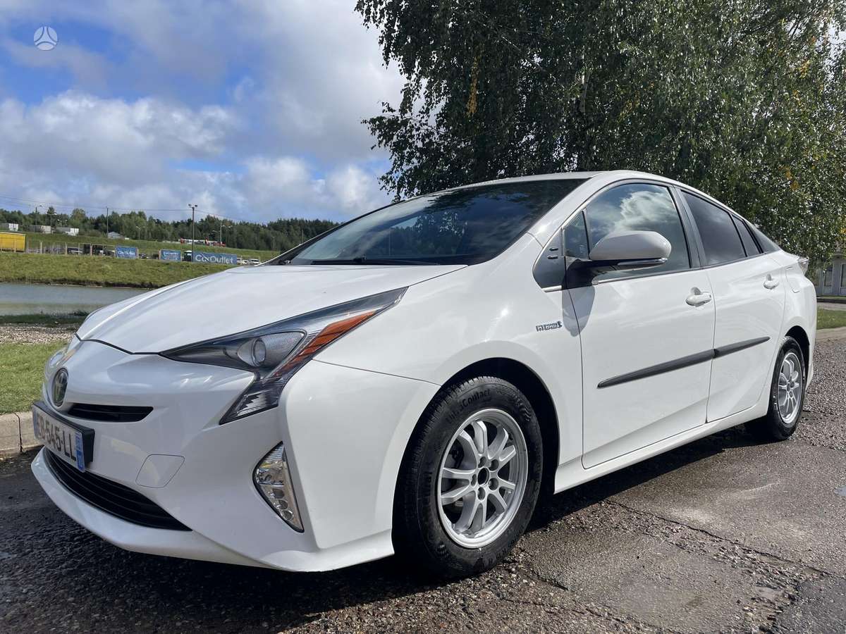 Toyota Prius - 2