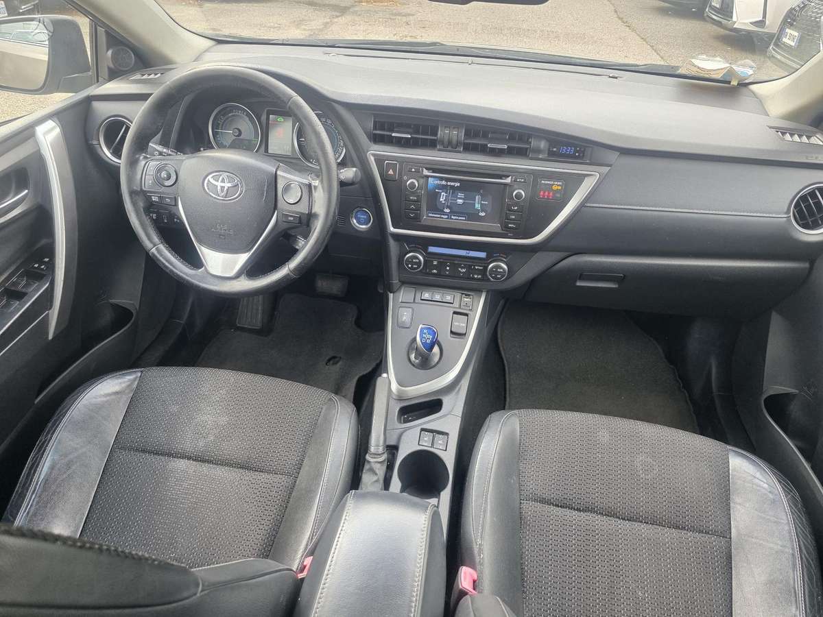 Toyota Auris - 8