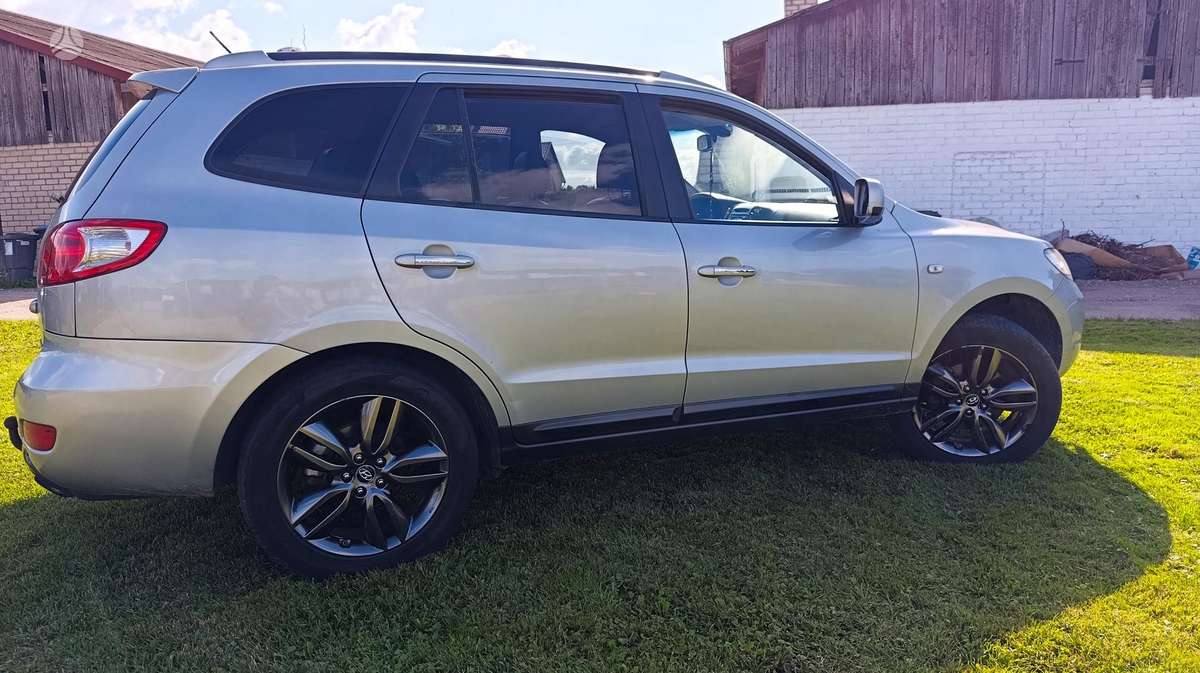 Hyundai Santa Fe - 7