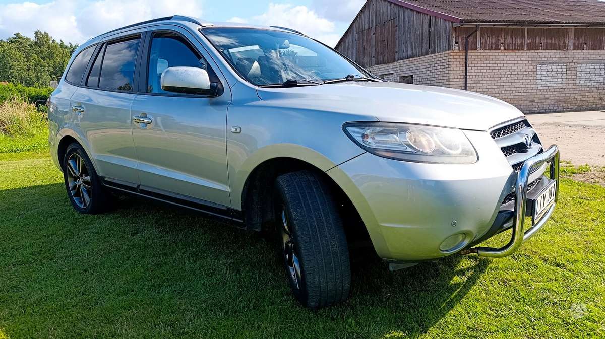 Hyundai Santa Fe - 8