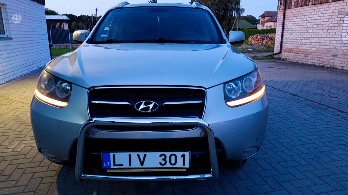 Hyundai Santa Fe - 9