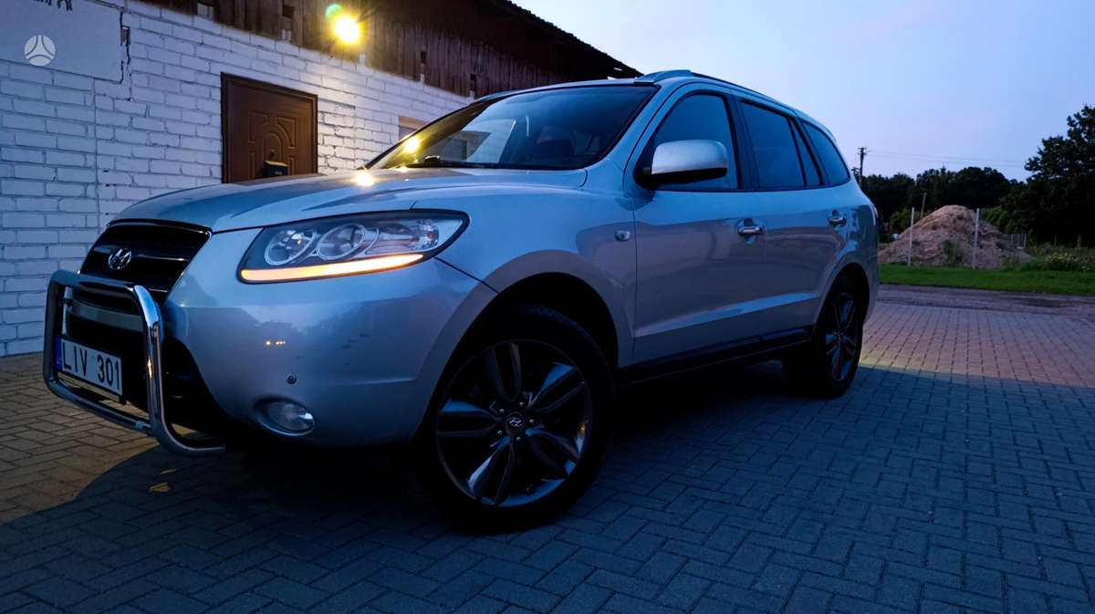 Hyundai Santa Fe - 10