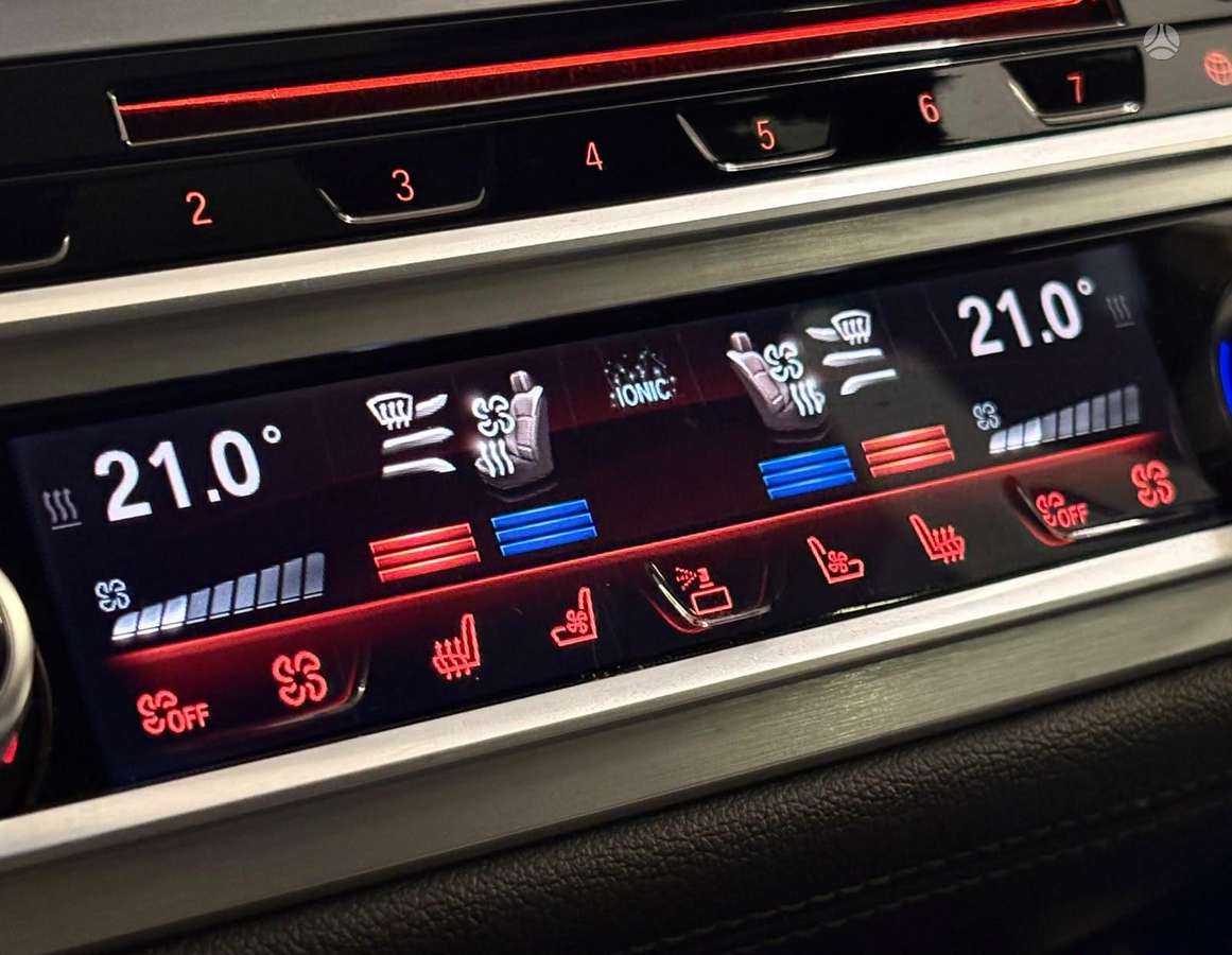 BMW 730, 3.0 l., Седан