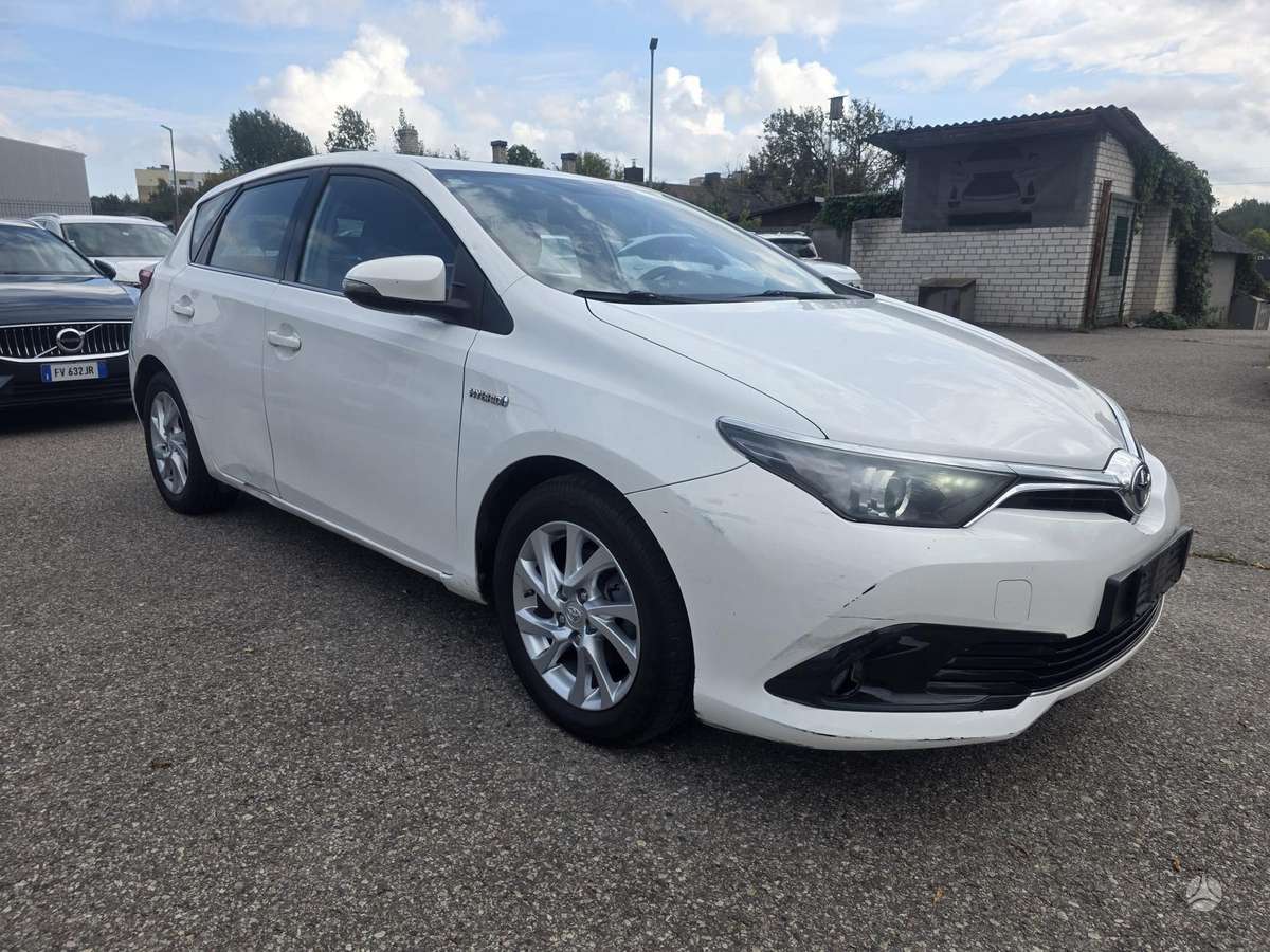 Toyota Auris - 4