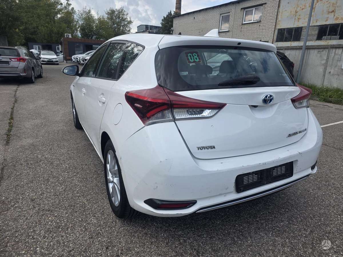Toyota Auris - 7