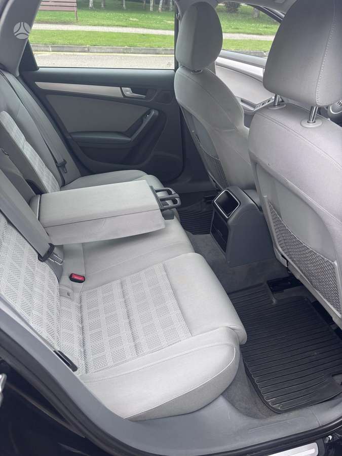 Audi A4, 2.0 l., universalas