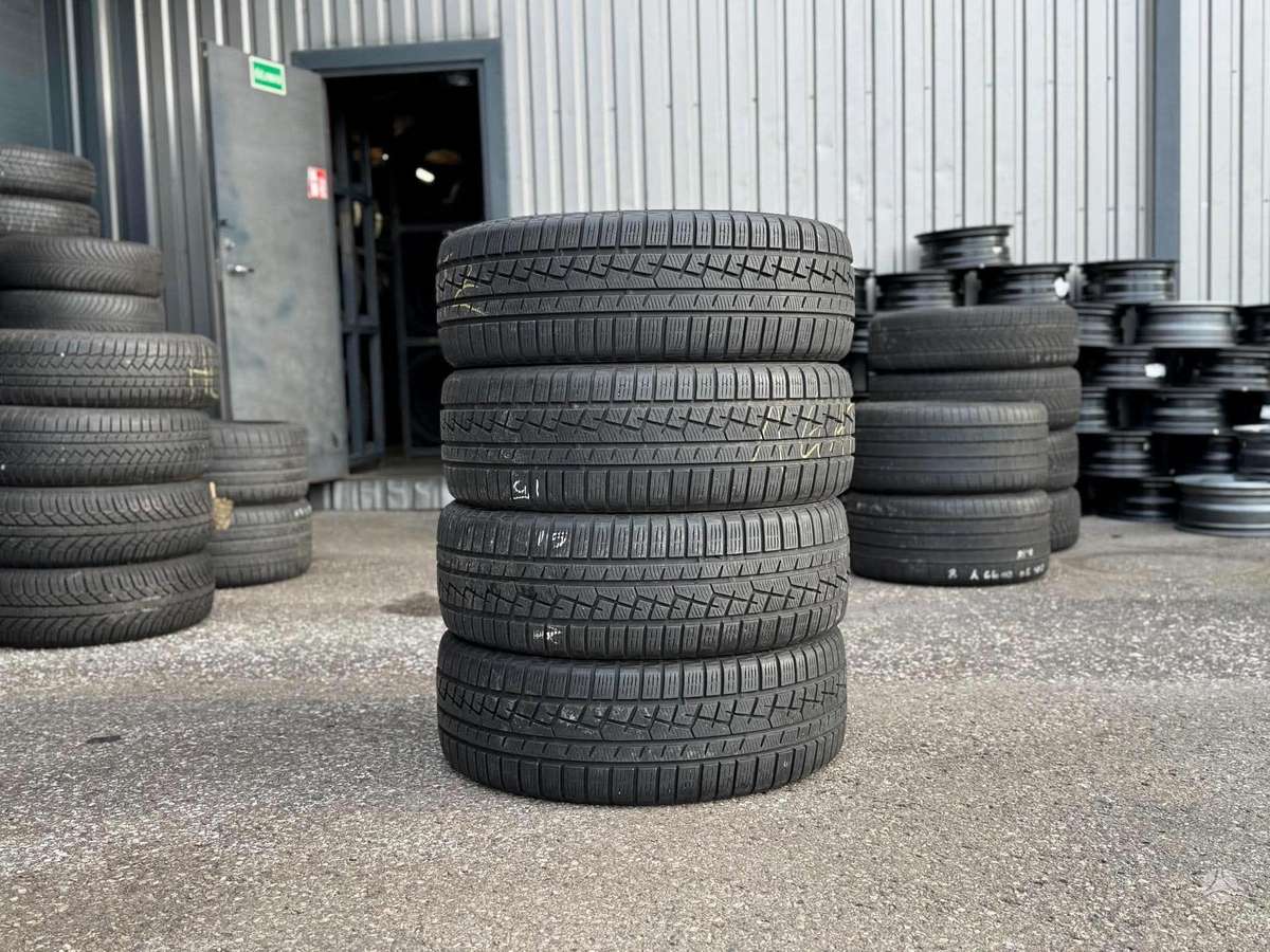 Yokohama W*DRIVE, winter 235/55 R20