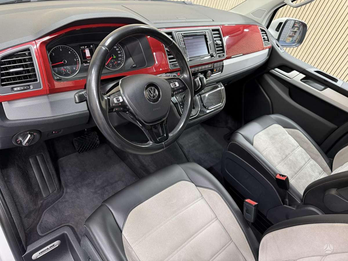 Volkswagen Multivan - 2