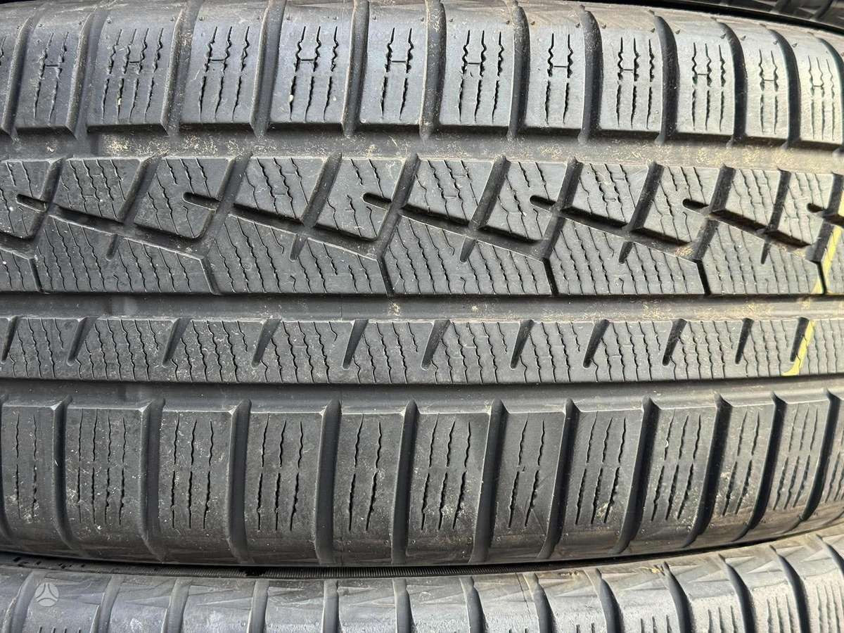 Yokohama W*DRIVE, winter 235/55 R20