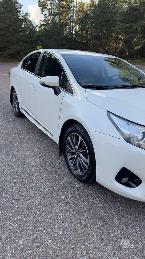 Toyota Avensis - 12