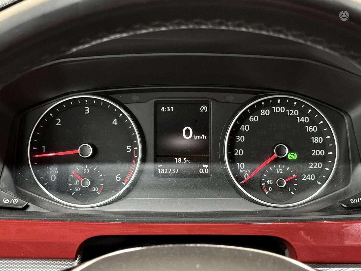 Volkswagen Multivan, 2.0 l., Минивэн
