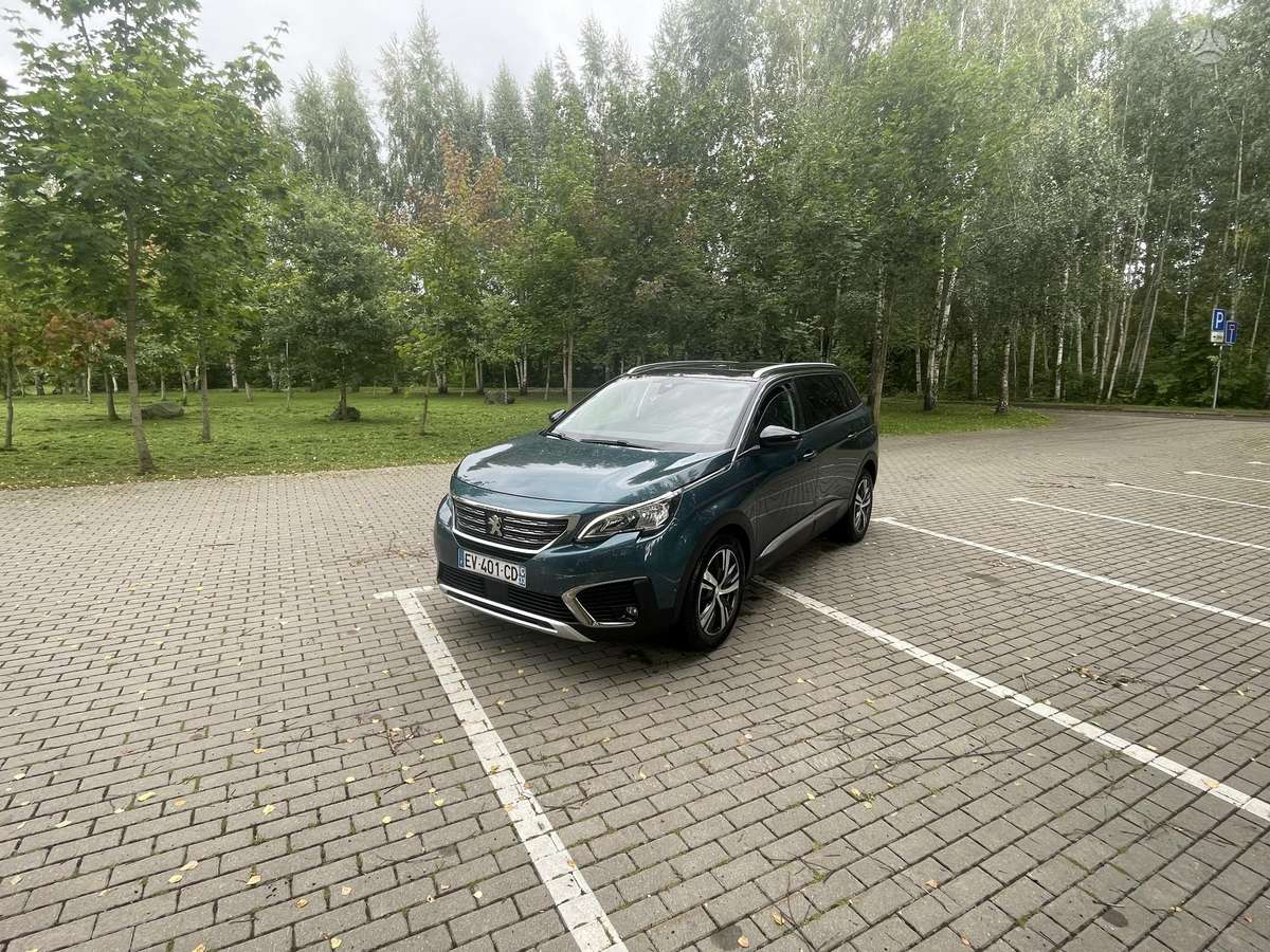 Peugeot 5008 - 1