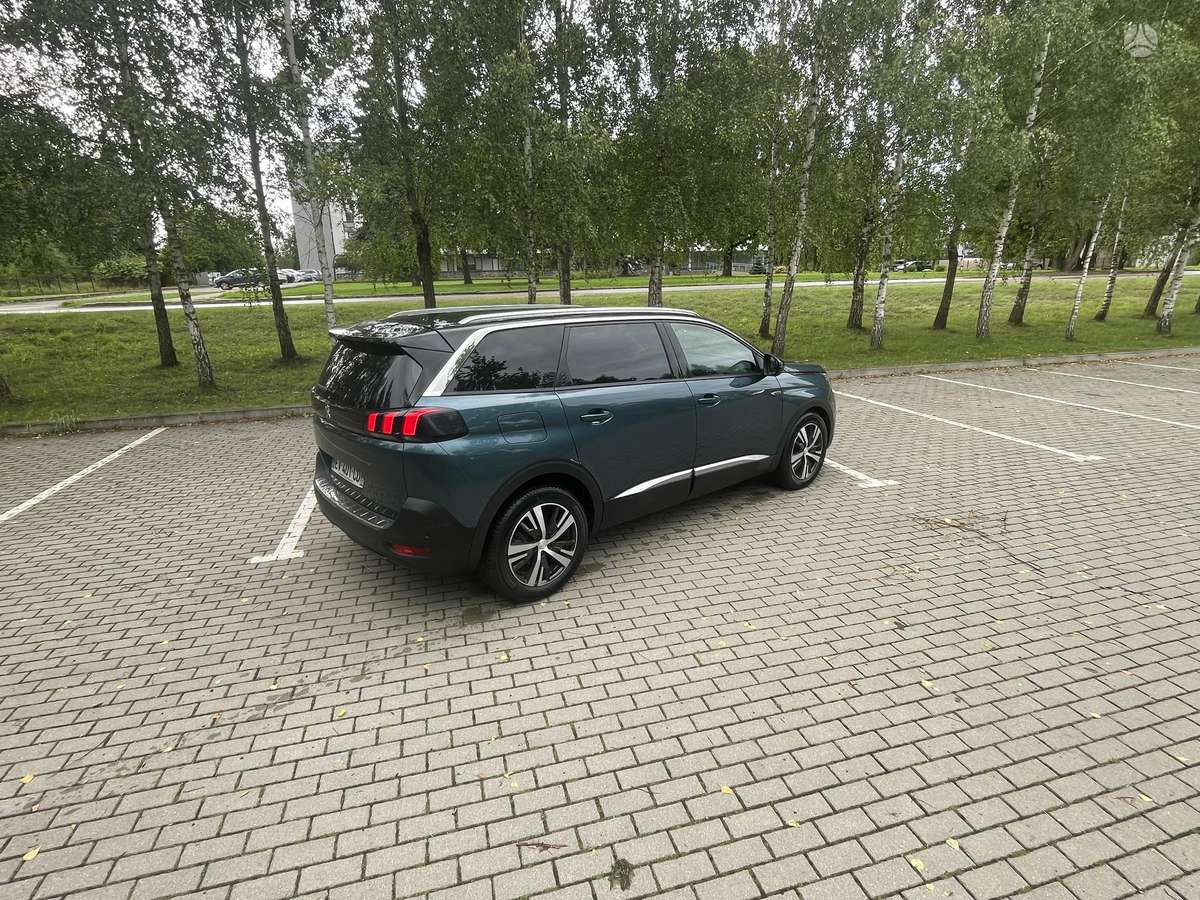 Peugeot 5008 - 4