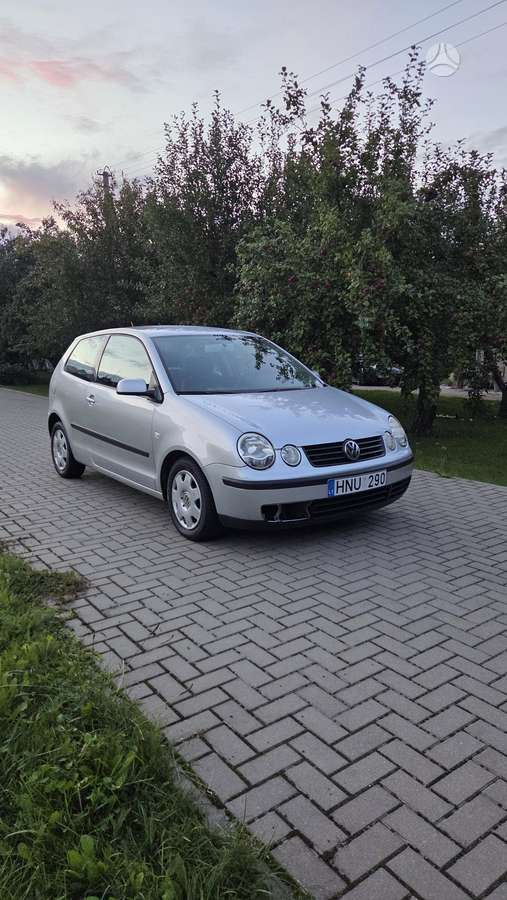 Volkswagen Polo - 4