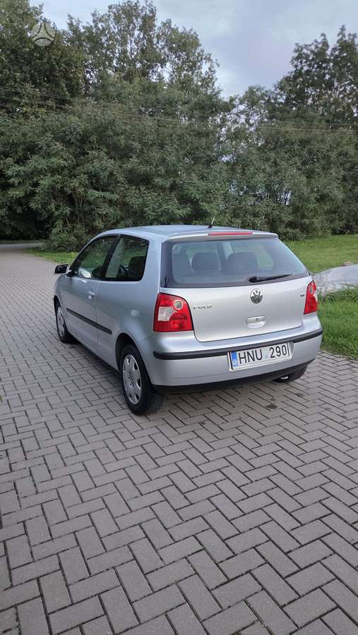 Volkswagen Polo - 8