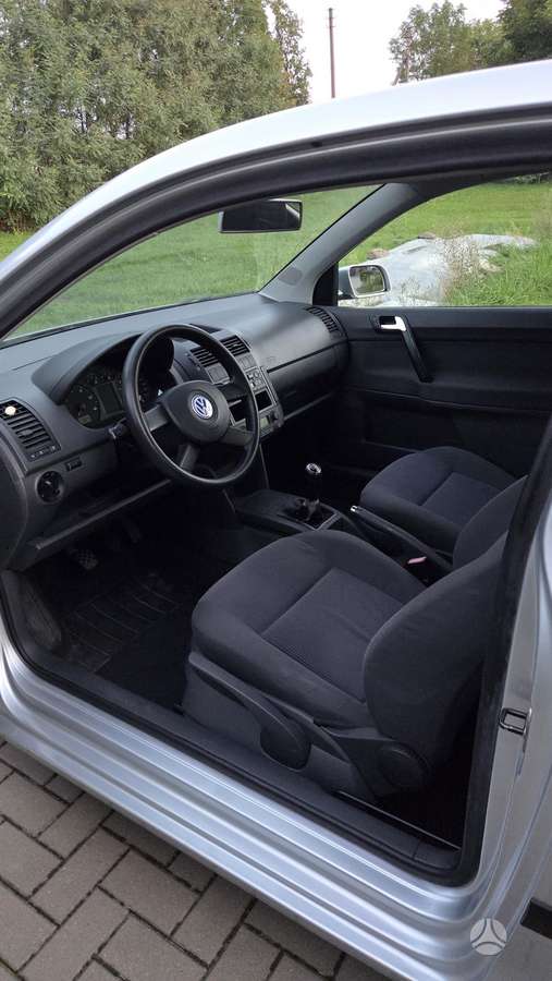 Volkswagen Polo - 11