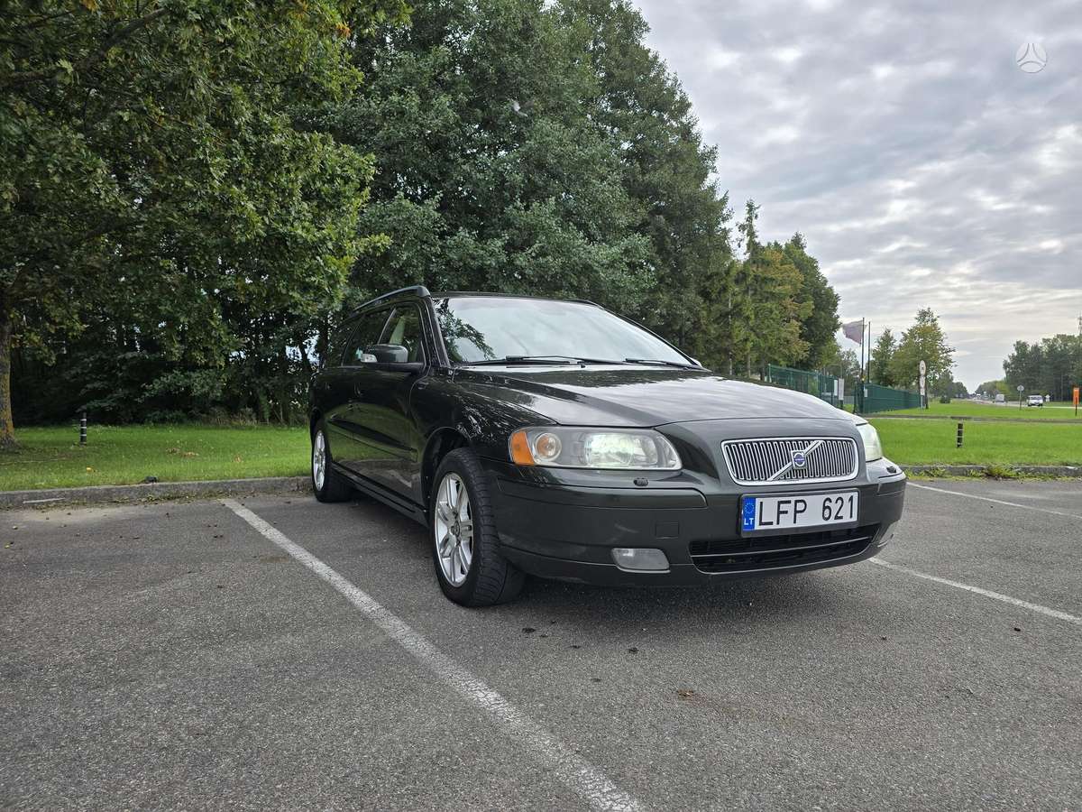 Volvo V70, 2.4 l., wagon
