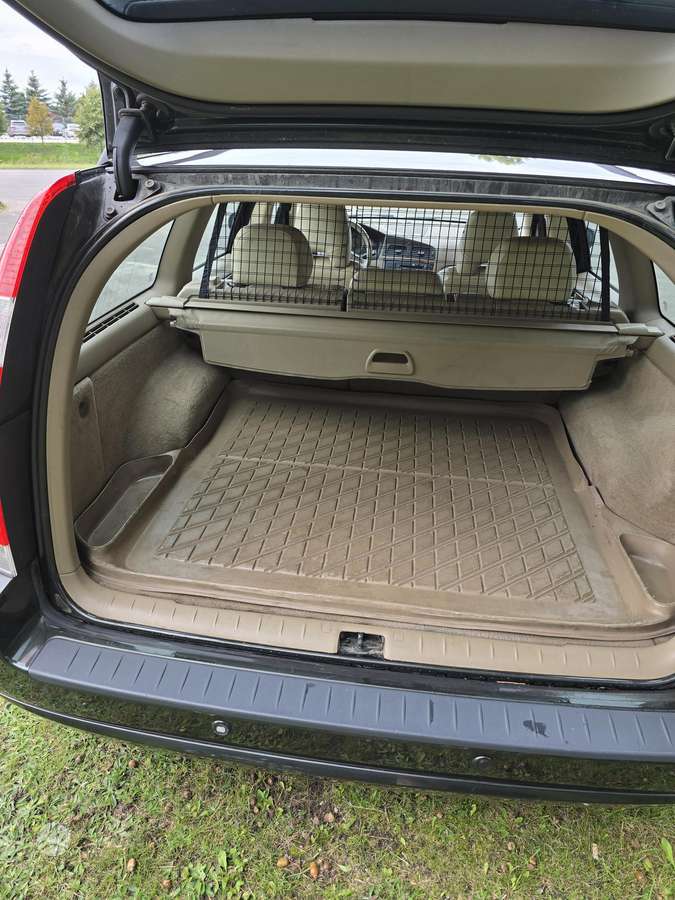 Volvo V70, 2.4 l., universalas