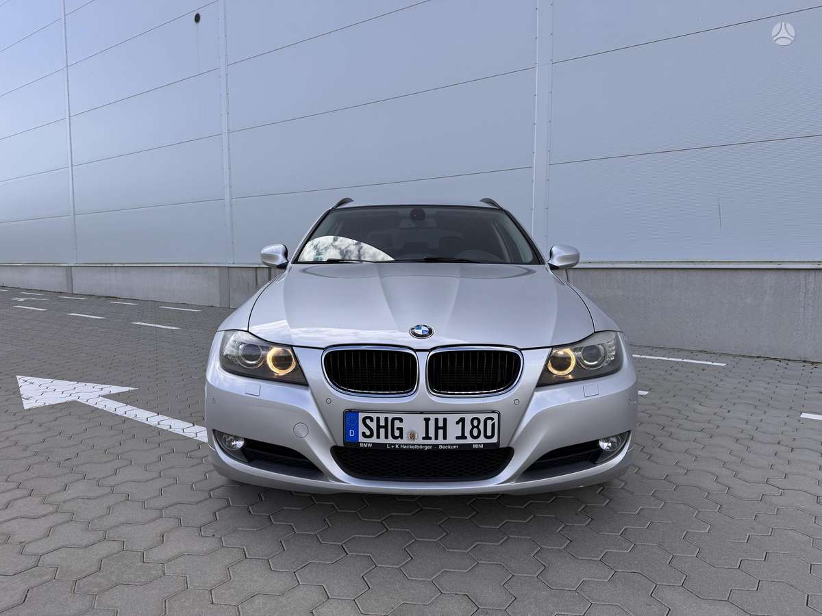 BMW 320, 2.0 l., wagon