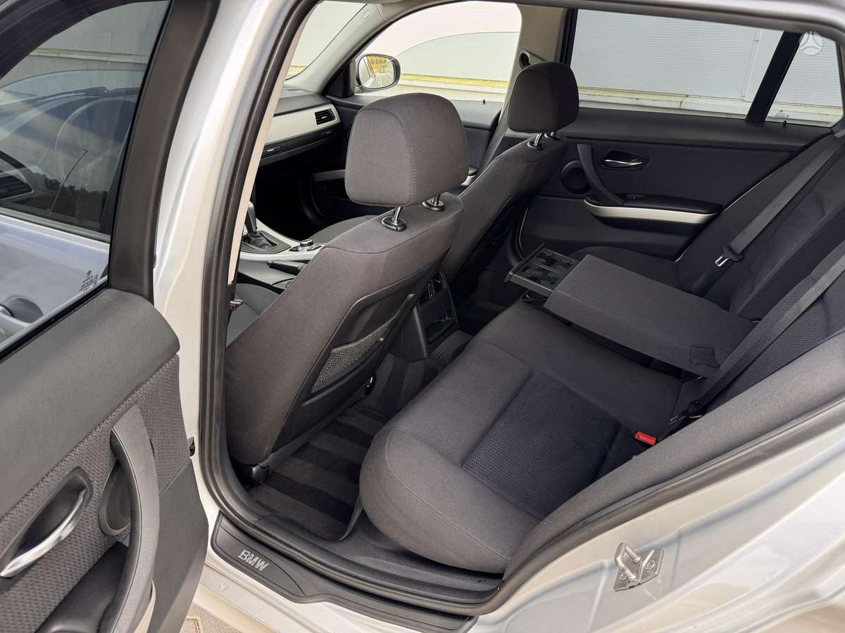 BMW 320, 2.0 l., wagon