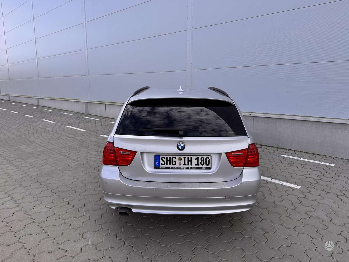 BMW 320, 2.0 l., wagon