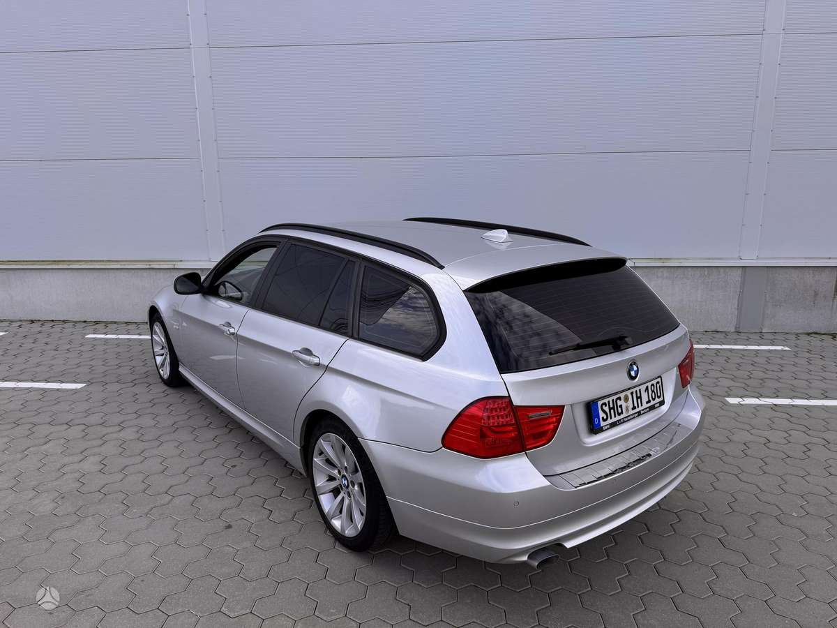 BMW 320, 2.0 l., wagon