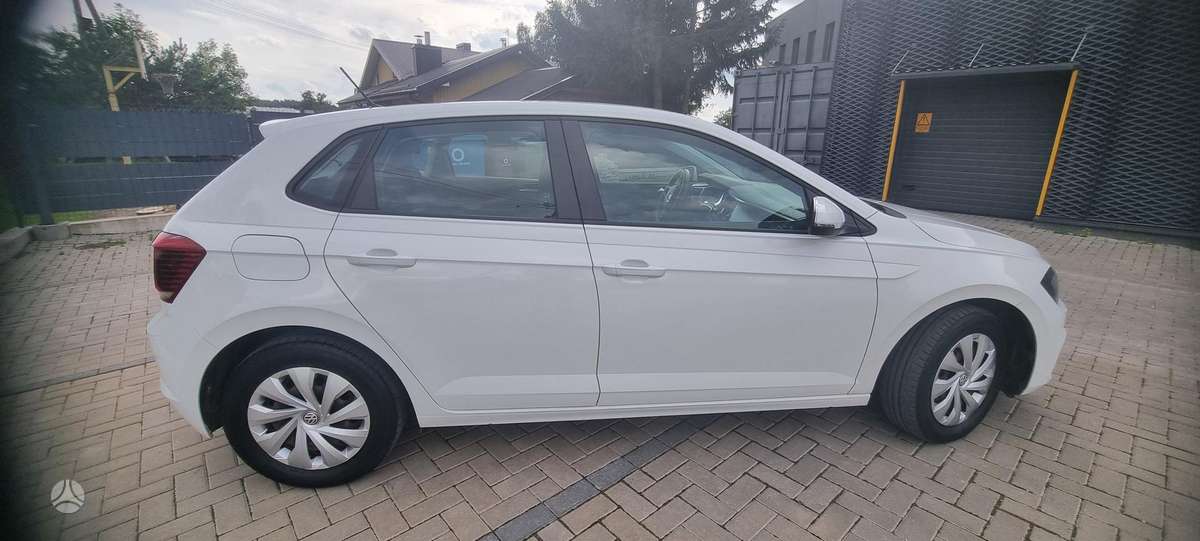 Volkswagen Polo - 4