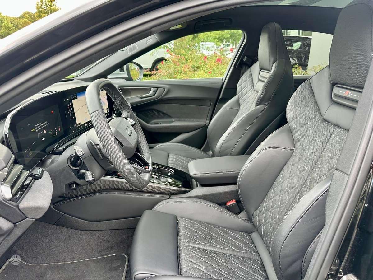 Audi S5, 3.0 l., Седан