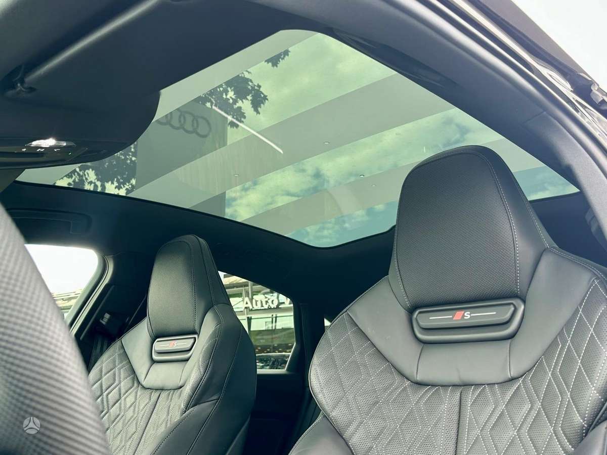 Audi S5, 3.0 l., Седан