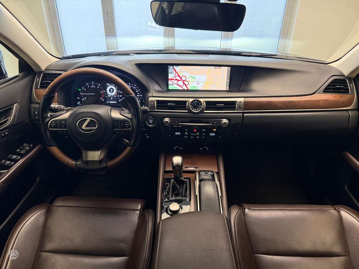 Lexus GS 200t, 2.0 l., Седан