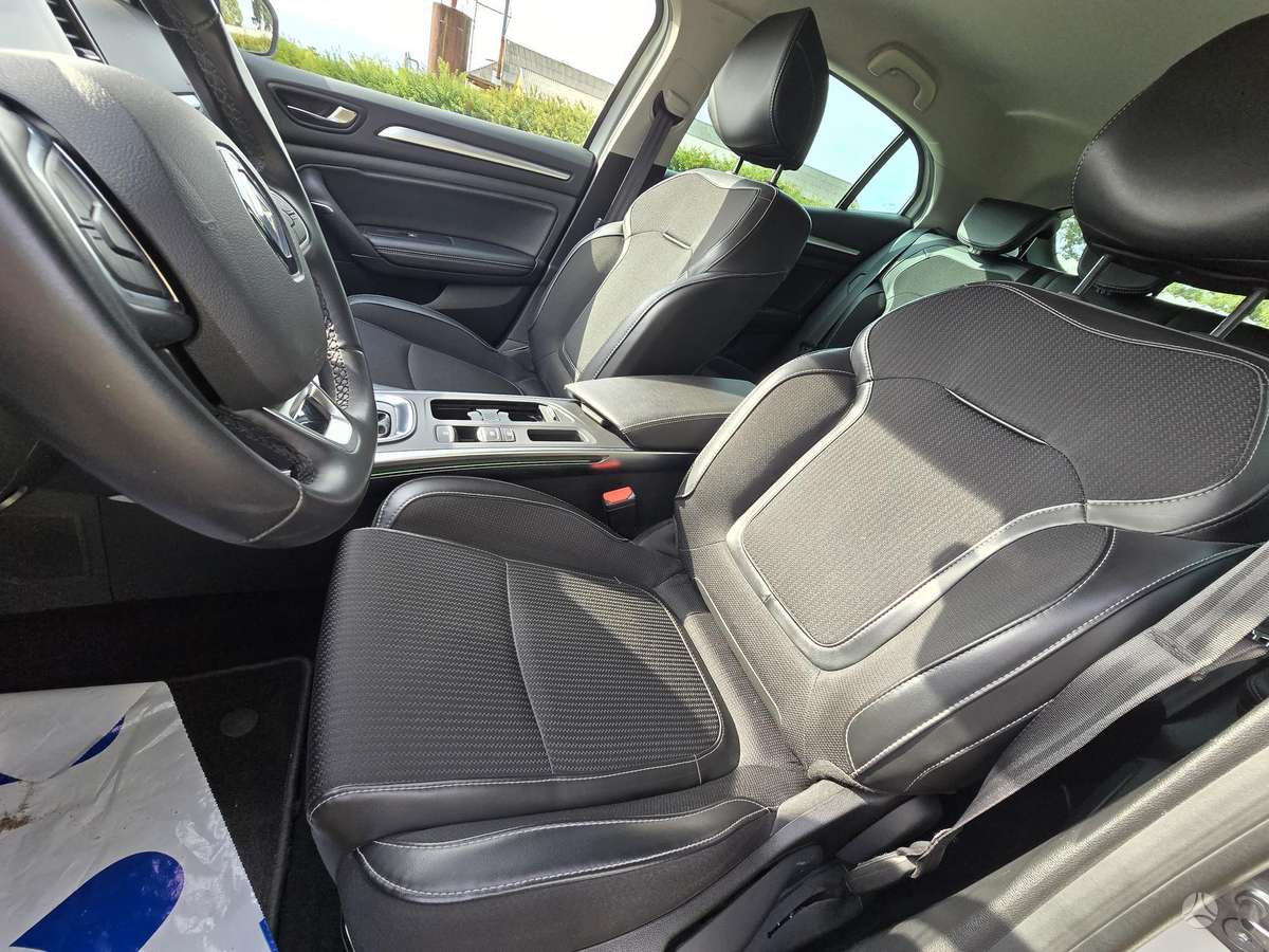 Renault Megane, 1.3 l., hatchback